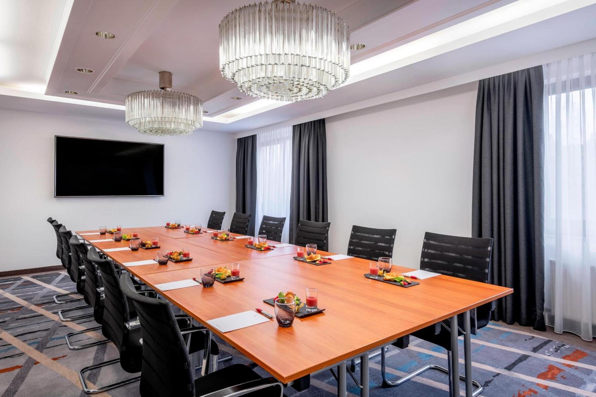 Stuttgart Marriott Hotel סינדלפינגן מראה חיצוני תמונה