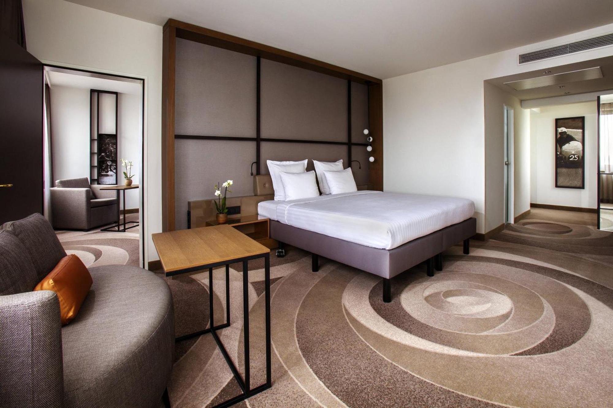 Stuttgart Marriott Hotel סינדלפינגן מראה חיצוני תמונה
